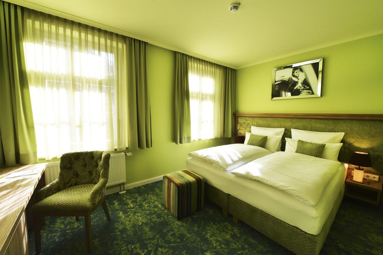 Standard Double Room,630692532:JPEG